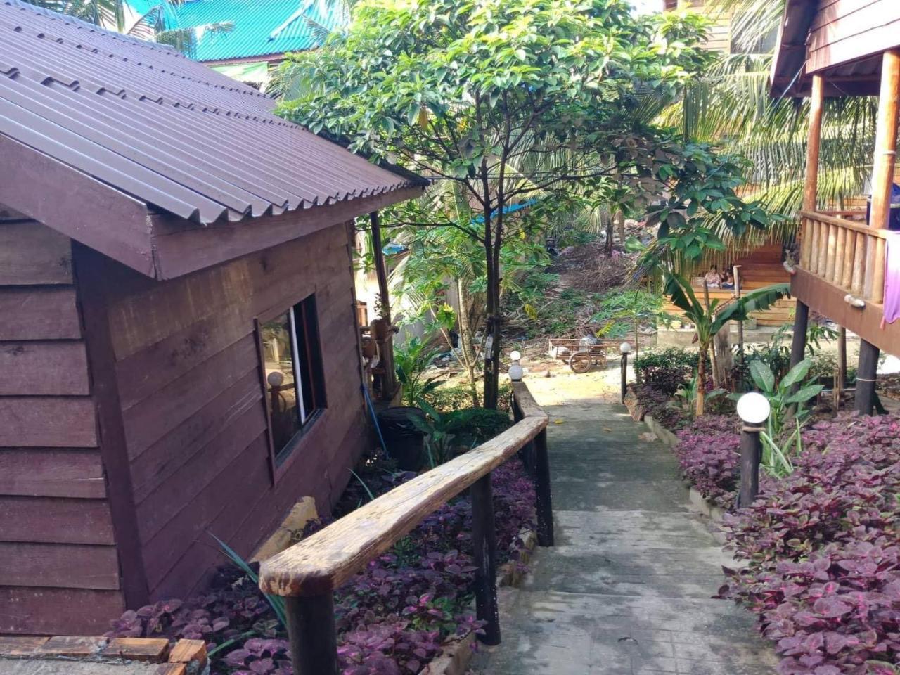 Happy Elephant Bungalows Kaoh Touch Экстерьер фото