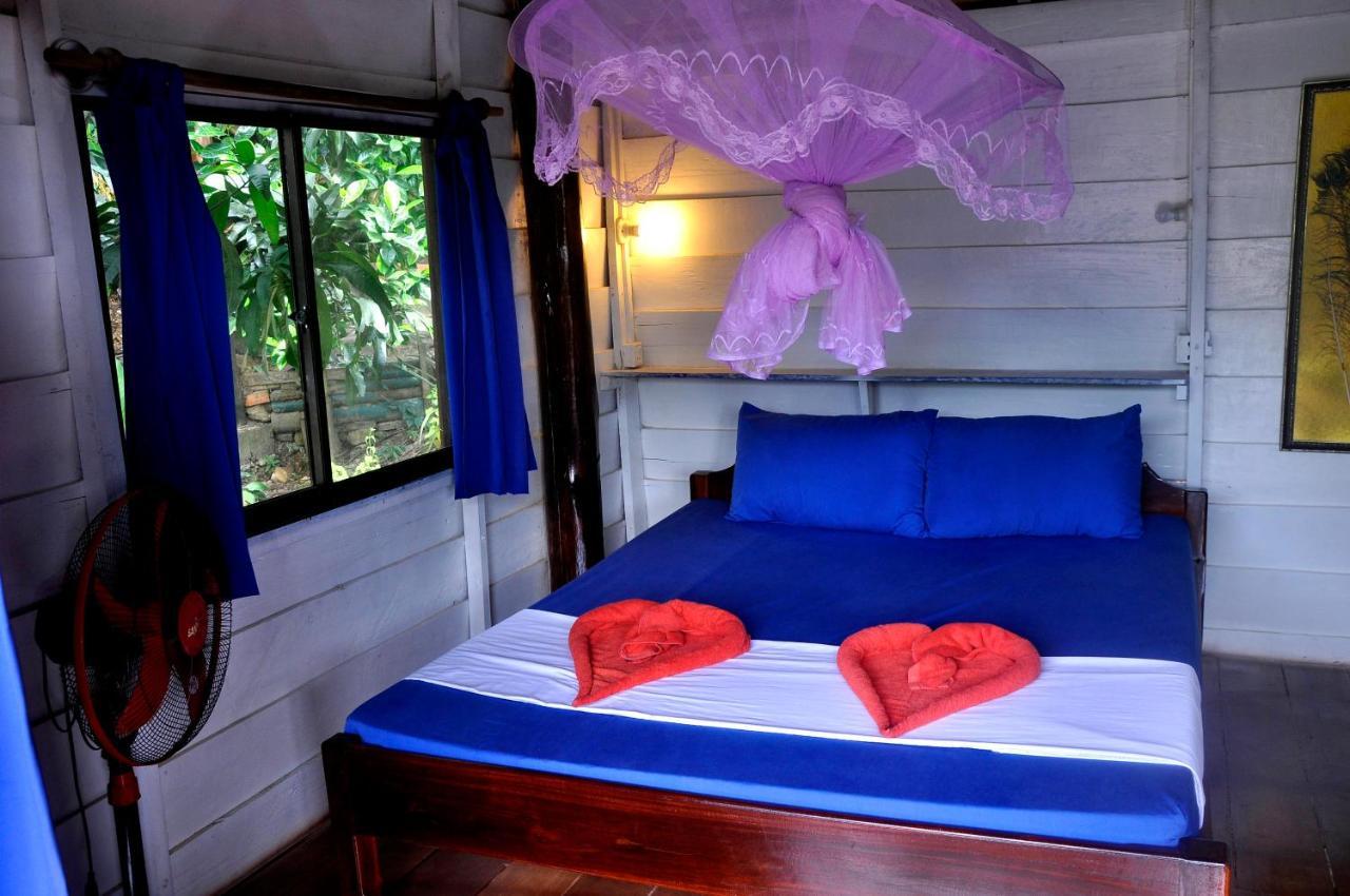 Happy Elephant Bungalows Kaoh Touch Экстерьер фото
