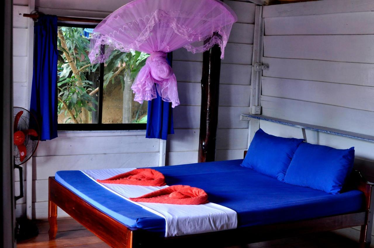 Happy Elephant Bungalows Kaoh Touch Экстерьер фото